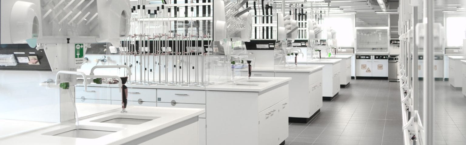 Modern, all-white Laboratory Furniture. Outfitting labs with durable, functional solutions.