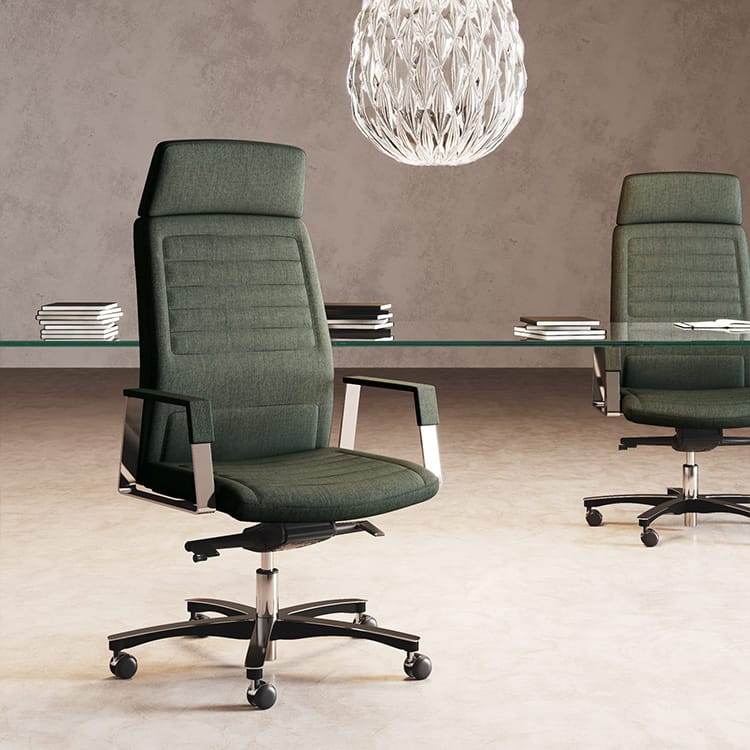 Green NEO executive chair with a high back, silver armrests, and a black base.