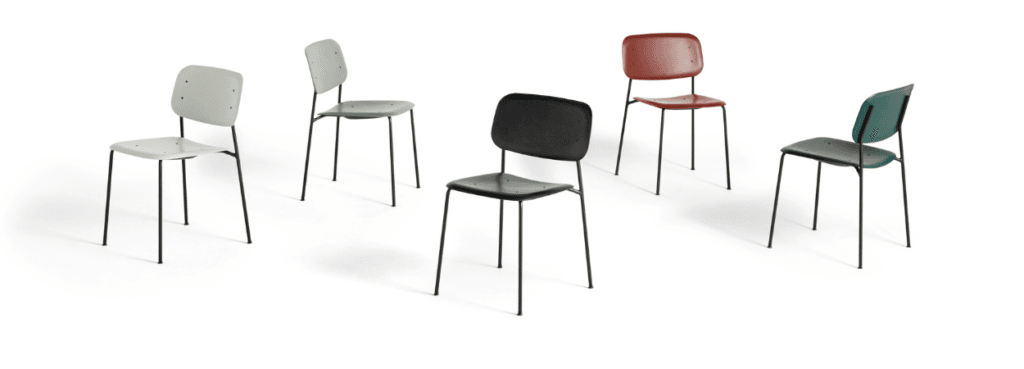 Καρέκλες HAY Soft Edge 45. Μινιμαλιστικός σχεδιασμός με πλαστικό κάθισμα/πλάτη και ατσάλινη βάση σε διάφορα χρώματα.