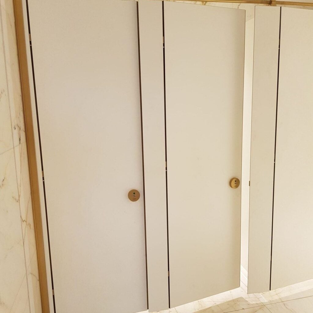 Arena HPL Toilet Cubicles
