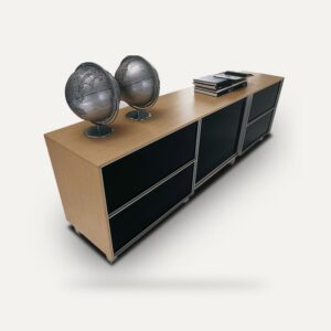 Dedalo Sliding Doors Storage System