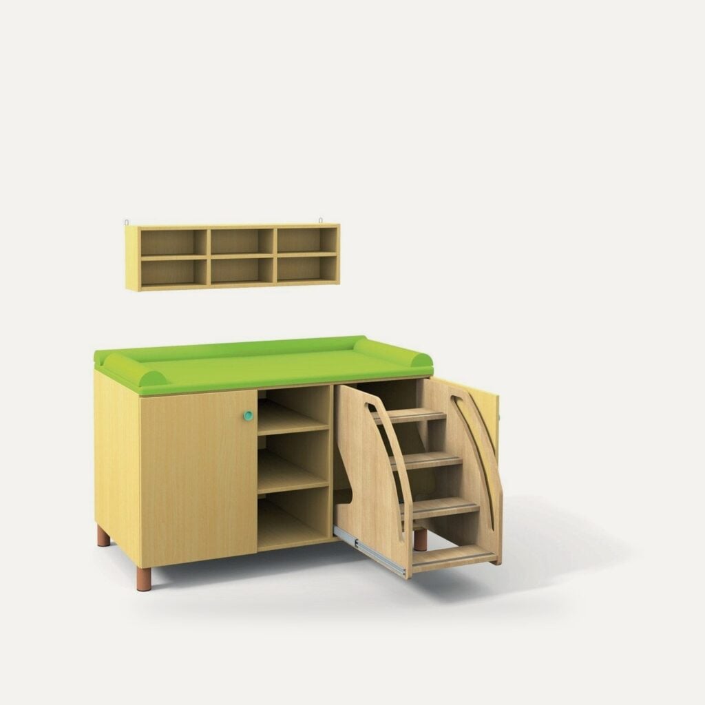 Nursery Changing Table with Pull-Out Stair