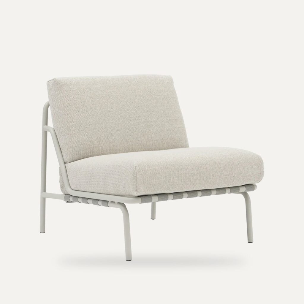 Settle Lounge Chair